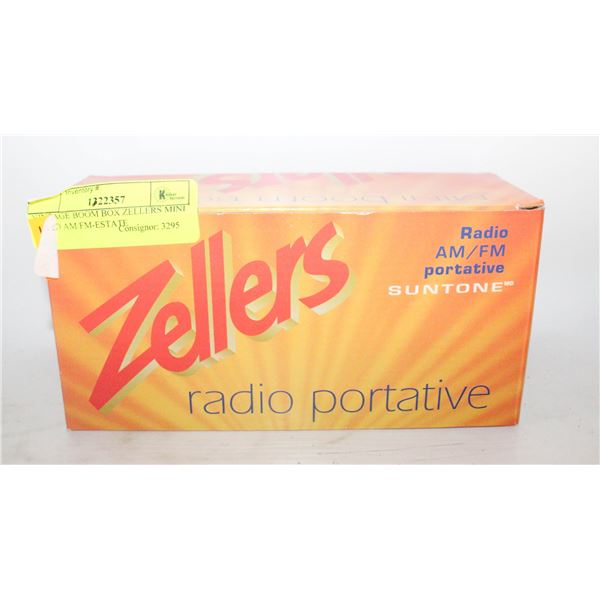 VINTAGE BOOM BOX ZELLERS MINI RADIO AM/FM-ESTATE