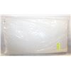 Image 1 : APROX 94"X52" TABLE PROTECTOR