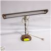 Image 1 : ESTATE VINTAGE DESKTOP BANKERS LAMP H-14.5"