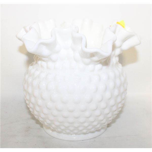 MILK GLASS VASE 5.5 INCH H