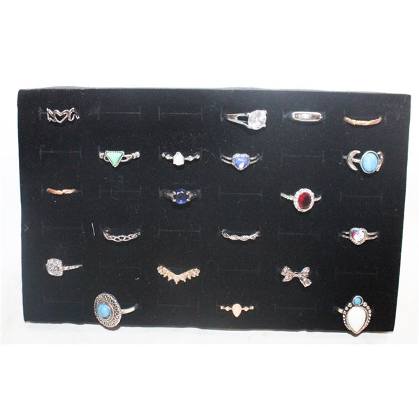 BLACK VELVET DISPAY PAD+20 ASSOR. SZ RINGS