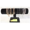 Image 1 : NEW JEWELRY ORGANIZER WITH 20 BRACELETS