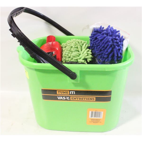 BUCKET CAR CLEANING LOT