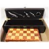 Image 1 : WOOD BOX & WOOD CUBA CHESS GAME SET