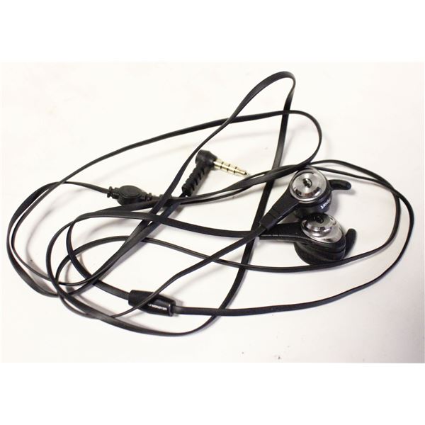 MONSTER ISPORT STRIVE WIRED EARBUDS