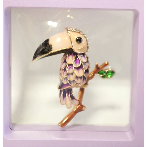 NEW ENAMEL TUCAN BROOCH 1.5’’X1.8’’