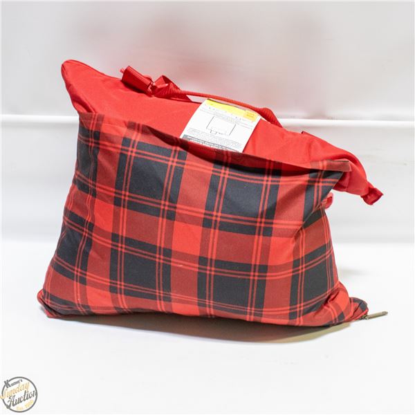COLUMBIA OUTDOOR PACKABLE BLANKET - RED PLAID