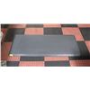 Image 1 : NOVAFORM ANTI-FATIGUE KITCHEN RUNNER MAT - BLACK