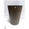 Image 1 : GROSFILLEX TOKYO GARDEN PLANTER - BROWN 16"