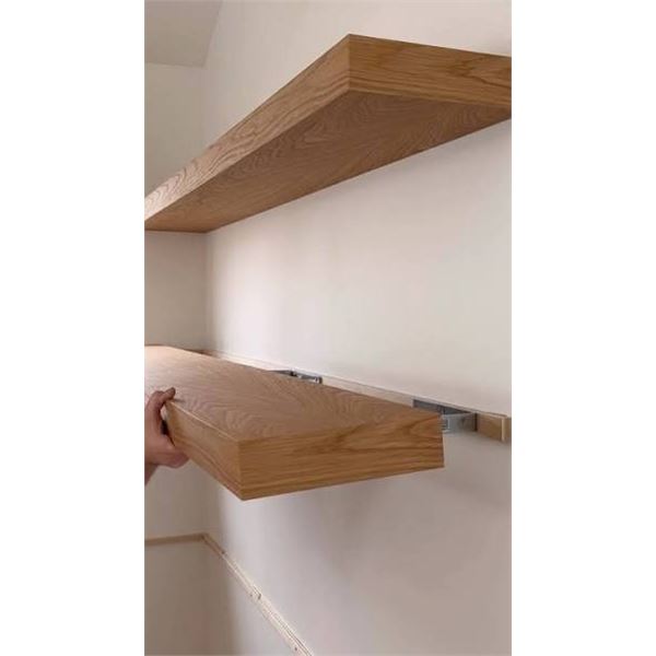 NEW 2 PACK OF LUXURIA FLOATING SHELVES CANADIAN