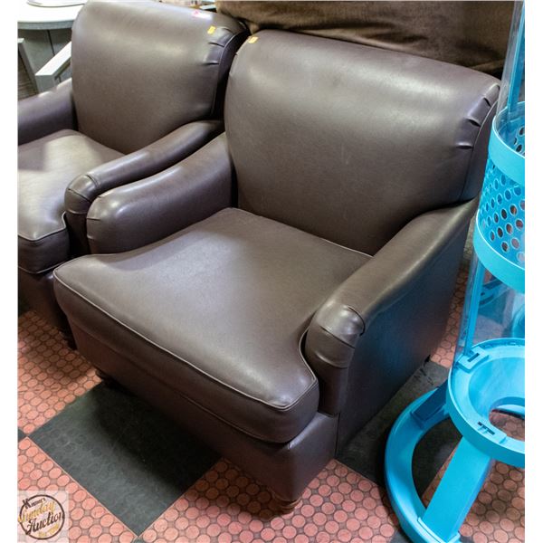 NEW OVERSIZED LEATHERETTE ARM CHAIR