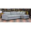 Image 1 : FLOOR MODEL THOMASVILLE CALER CONVERTIBLE SLEEPER