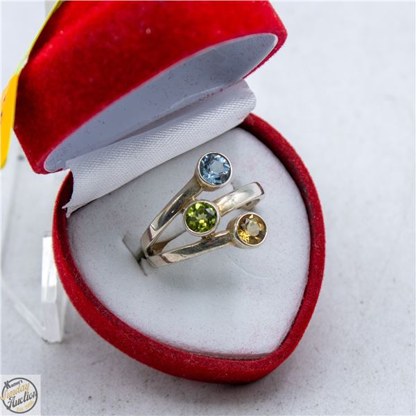 SILVER 925 RING W/3 DIFFERENT COLORED STONES