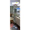 Image 1 : LOT OF 2 LAMPS