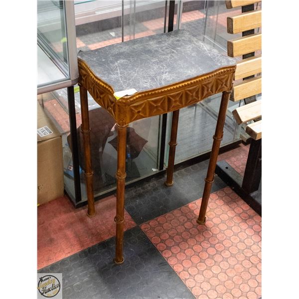 METAL PLANT TABLE H-27.5"