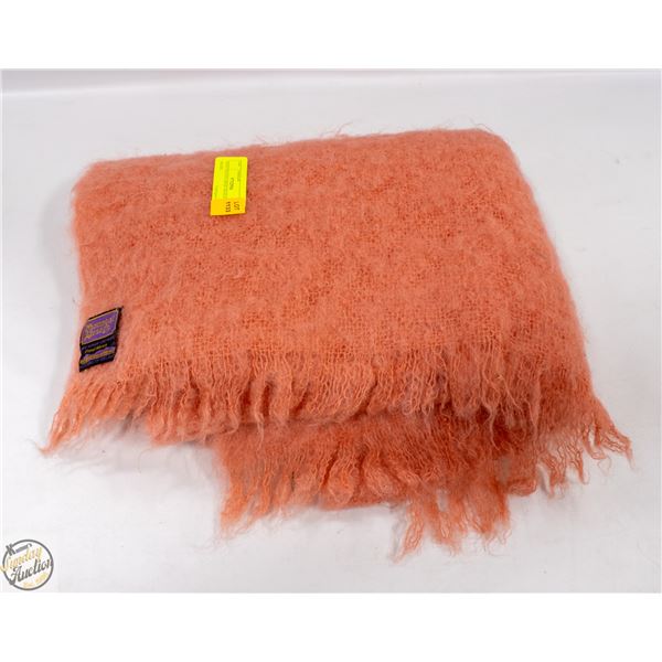 HAND WOVEN IRISH MOHAIR SHAWL