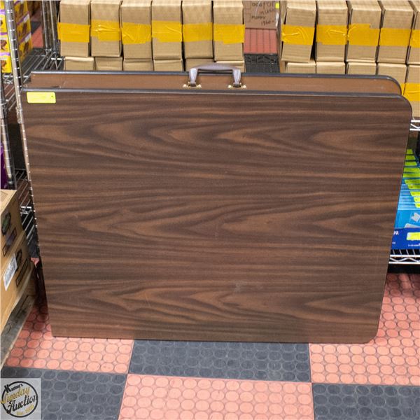 SAMSONITE FOLDING 72" UTILITY TABLE