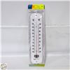 Image 1 : INDOOR / OUTDOOR METAL THERMOMETER EZ READ