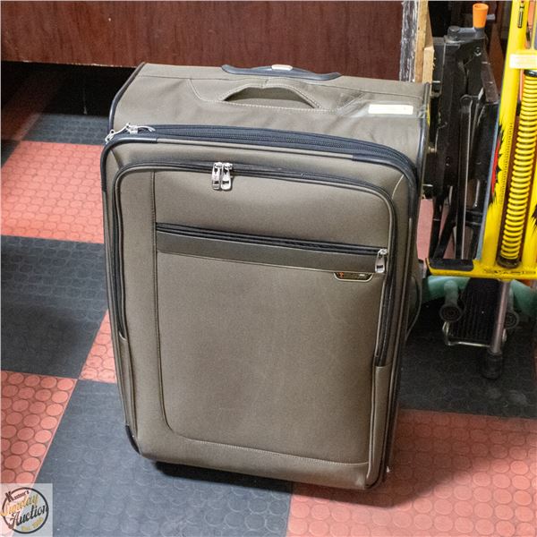 RICARDO BRAND WHEELED SUITCASE- 29" X 19" X 12"