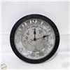 Image 1 : SHOP STYLE ANALOG CLOCK
