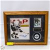 Image 1 : PROFESSIONALLY FRAMED WAYNE GRETZKY PICTURE