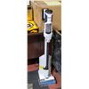Image 1 : SHARK DETECT POWERFINS STAND UP CLEANER