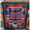 Image 1 : SIGNED WAYNE GRETZKY JERSEY PROFESSIONALLY FRAMED