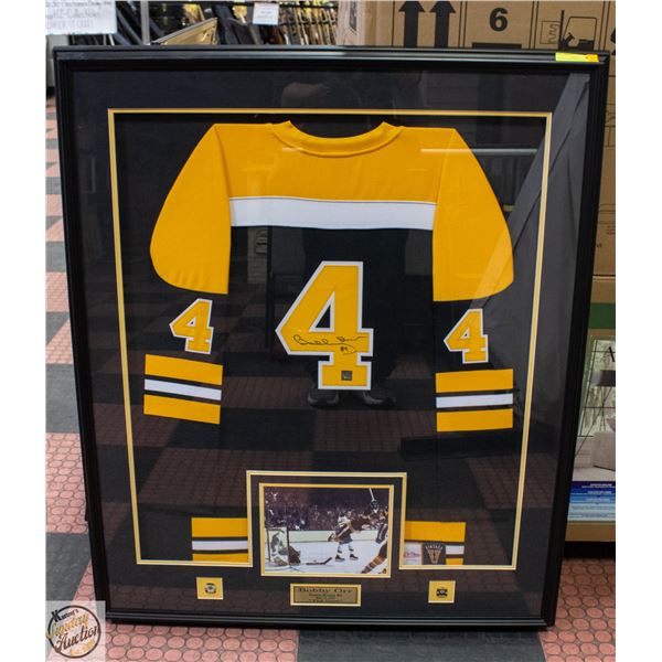 SIGNED BOBBY ORR JERSEY PROFESSIONALLY FRAMED