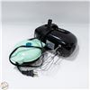 Image 1 : ELECTRIC MIXER & MINI WAFFLE MAKER