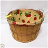 Image 1 : ESTATE VINTAGE WOODEN APPLE