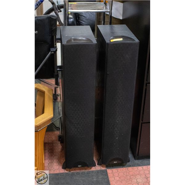PAIR OF KLIPSCH SPEAKERS