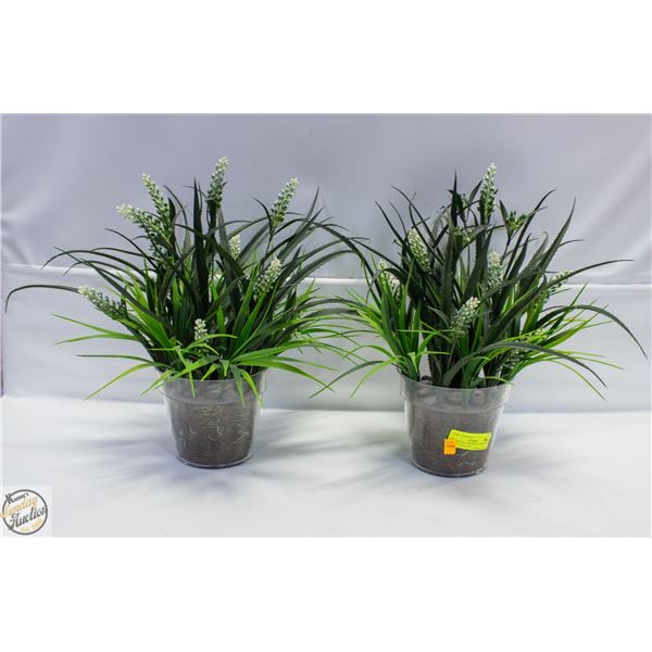 2 - DECORS VERONNEAU ARTIFICIAL GRAPE HYACINTH