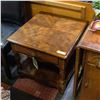 Image 1 : VINTAGE SOLID WOOD SIDE TABLE- 22" X 24" X 27"