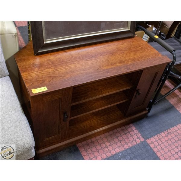 WOOD TV CABINET/STAND- 36" X 22" X 21"