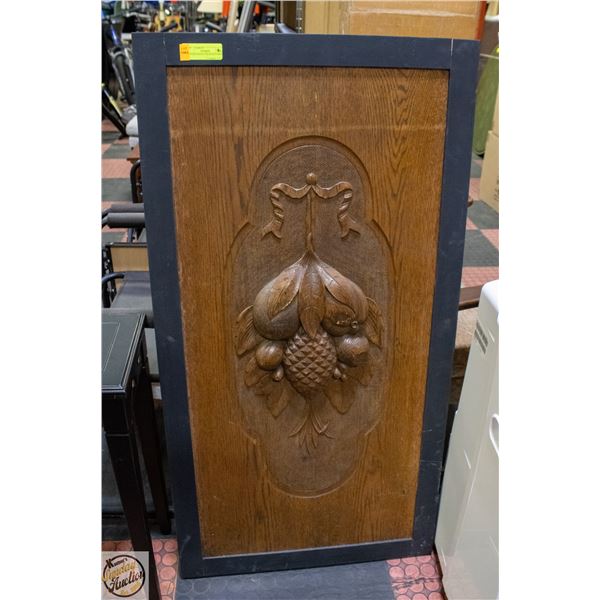 ANTIQUE SOLID OAK HAND CARVED