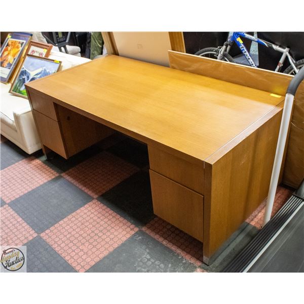 SOLID WOOD OFFICE DESK WITH 4 DRAWERS