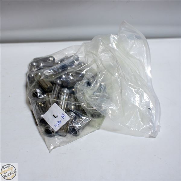 32 - 9X16-18 CHROME WHEEL NUTS + SOCKET