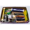 Image 1 : FLAT OF PAINT SUPPLIES AND BRUSHES ETC
