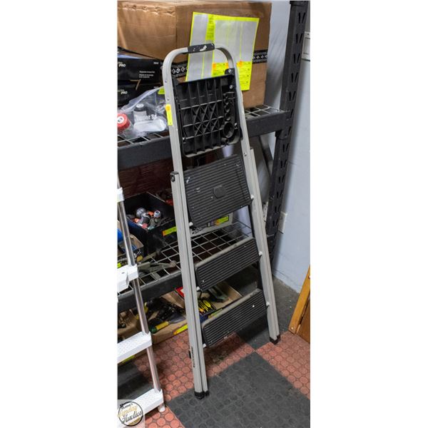 GORILLA LADDERS MULTI STEP FOLDABLE