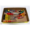Image 1 : SCREWDRIVERS/CHISELS/PUNCH SET