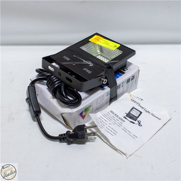 2 NEW 10 WATT LED FLOOD LIGHTS