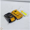 Image 1 : (2) DEWALT XR LITHIUM ION 20V MAX BATTERIES