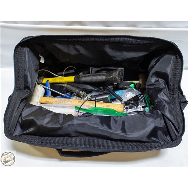 DEWALT TOOLBAG WITH CONTENTS