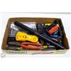 Image 1 : FLAT OF ESTATE HANDTOOLS/ETC