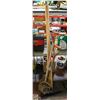 Image 1 : LOT OF YARD TOOLS
