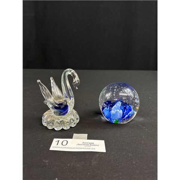 Murano ICET Glass Swan and Paper Weight