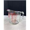 Image 2 : Lot of 3 Vintage Fire King  Measuring Cups Unused