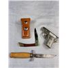Image 3 : Vintage Collectible Lot Players Tobacoo Tin Knives Kick Tracy Gun Wacky Stickers