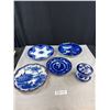 Image 1 : Lot of 5 Antique Blue and White Porcelain Dishes