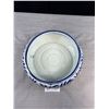 Image 2 : Vintage Porcelain Blue and White Bamboo Leaf Motif Bowl
